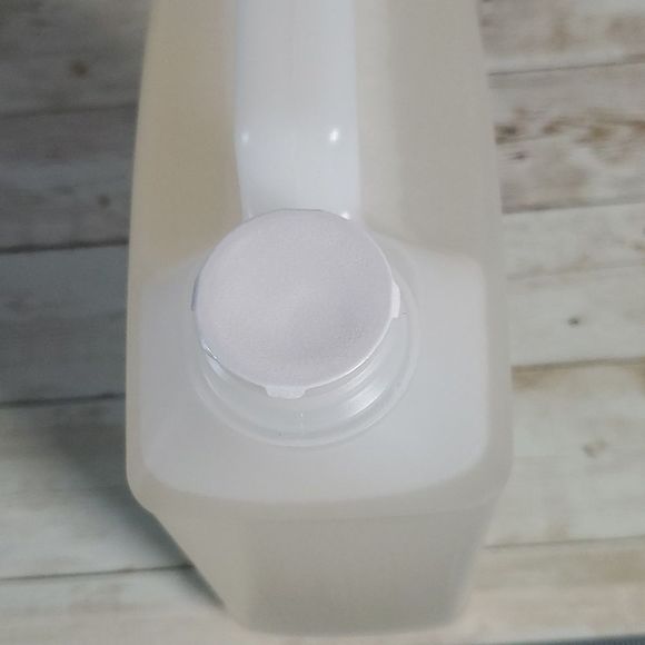 NEW Mrs. Meyer's Clean Day Basil Scented Dish Soap Refill 48 Fl.Oz. 1.5 Quart - Picture 7 of 9